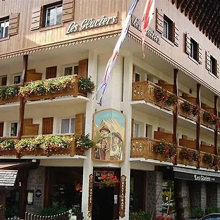 Les Glaciers Hotel 4*